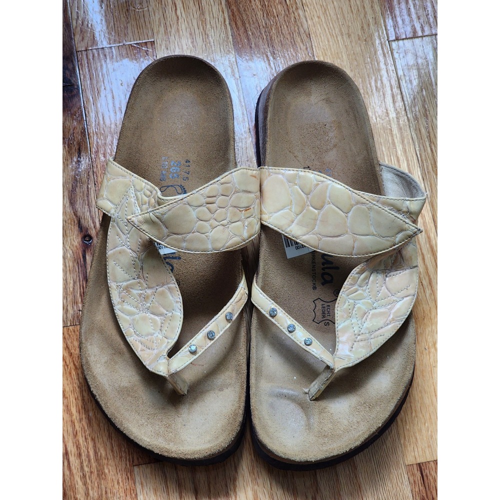 Betula by Birkenstock Women 41 Cream Croc Exotic Print Leather Thong Sandals